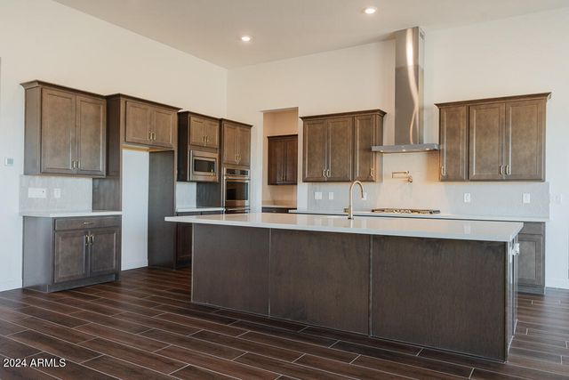 3823 W LODGE Drive, Laveen, AZ 85339