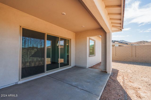 3823 W LODGE Drive, Laveen, AZ 85339