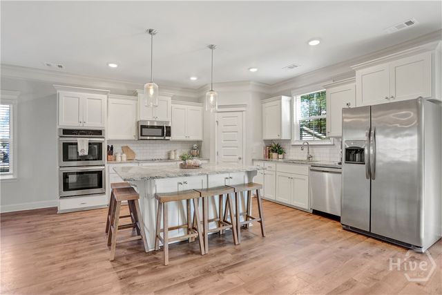 69 Whitebark Trail, Richmond Hill, GA 31324