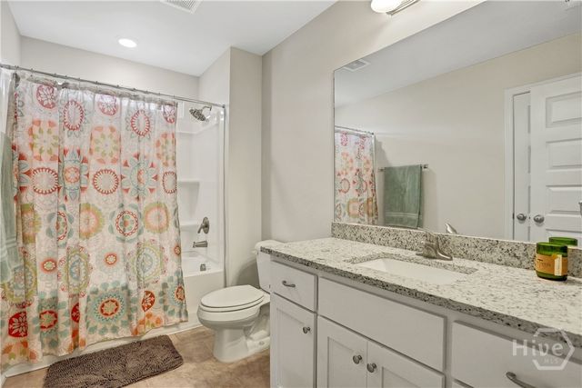 69 Whitebark Trail, Richmond Hill, GA 31324