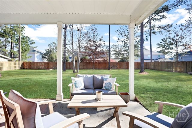 69 Whitebark Trail, Richmond Hill, GA 31324