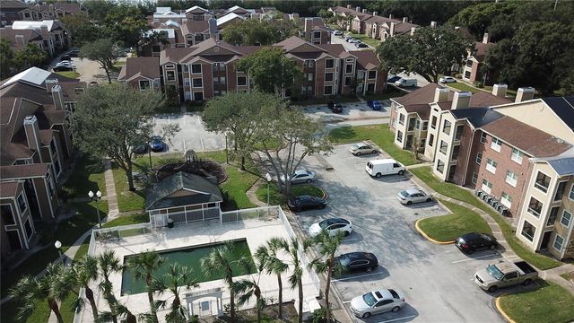 5600 DEVONBRIAR WAY N202, Orlando, FL 32822