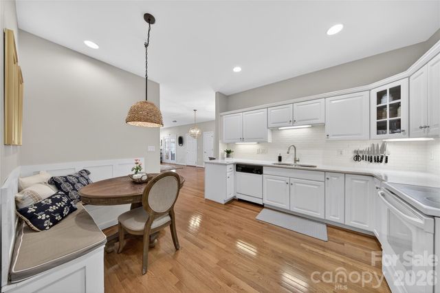 8437 Windsor Ridge Drive, Charlotte, NC 28277