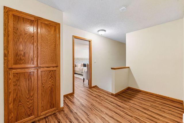 1014 Heldt Street, Chaska, MN 55318
