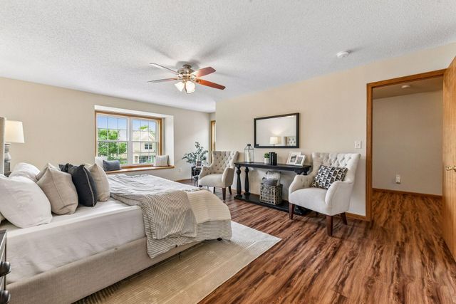1014 Heldt Street, Chaska, MN 55318