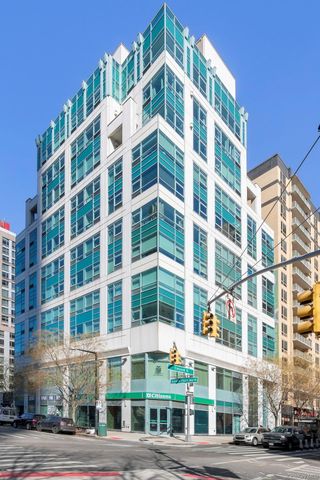 2415 Queens Plaza N 7A, Long Island City, NY 11101