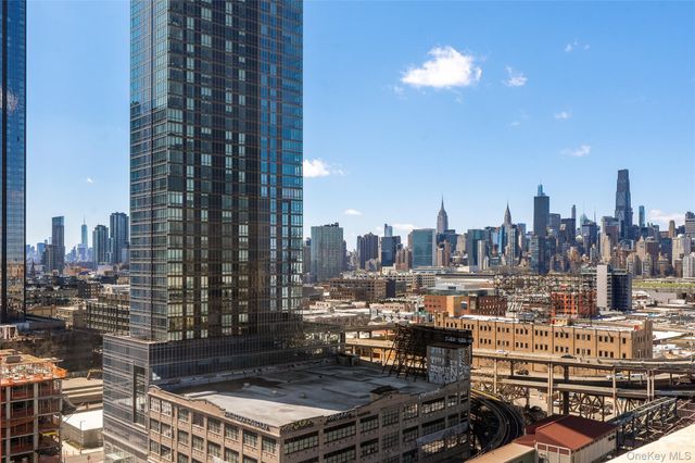 2415 Queens Plaza N 7A, Long Island City, NY 11101