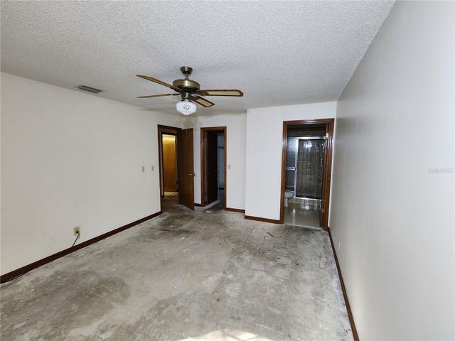 3800 E SILVER SPRINGS BOULEVARD 8, Ocala, FL 34470