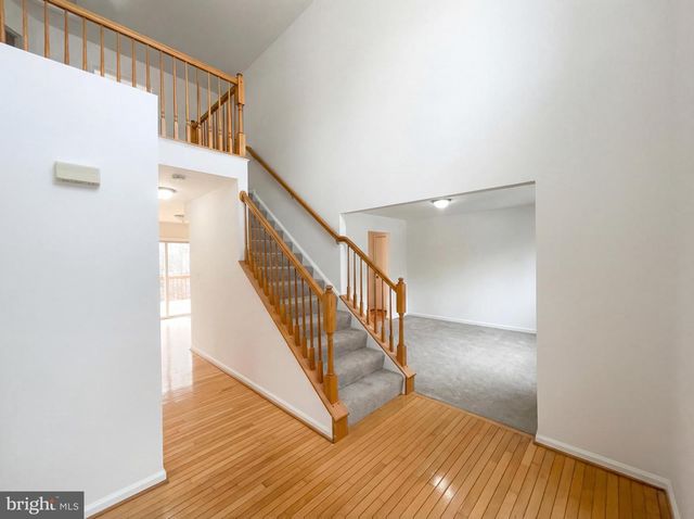 8813 DELLA LN, Fort Washington, MD 20744