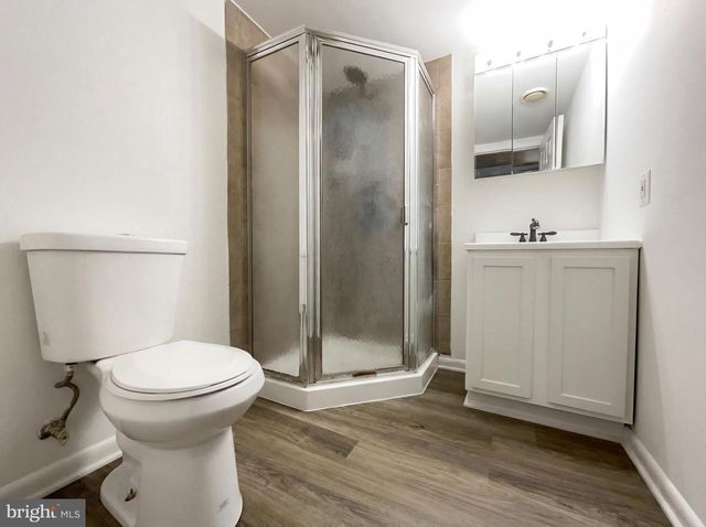 8813 DELLA LN, Fort Washington, MD 20744