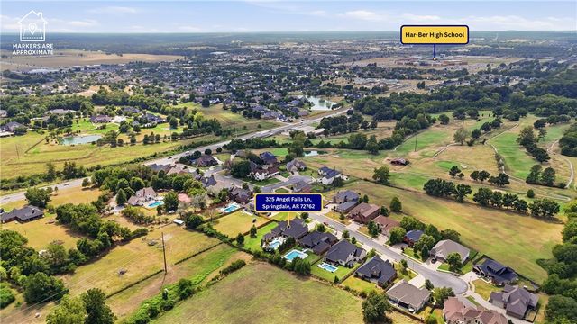 325 Angel Falls Lane, Springdale, AR 72762