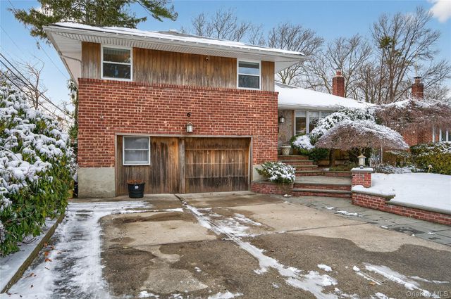 6 Dale Avenue, Syosset, NY 11791