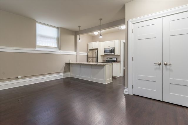 300 Alexander Street 110, Rochester, NY 14607