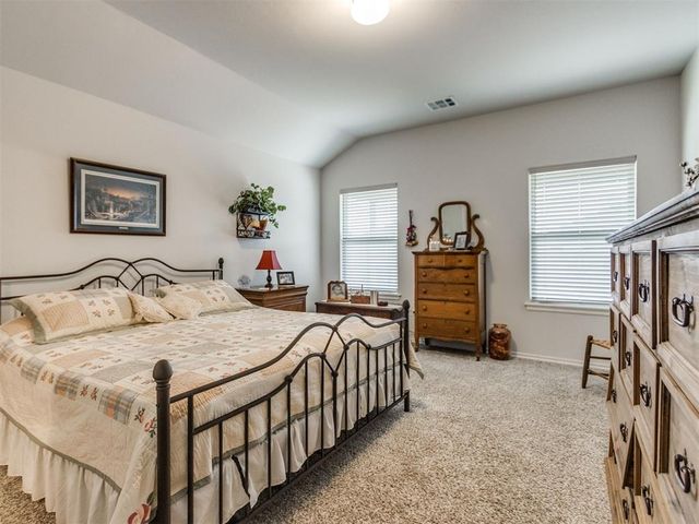 11036 NW 94th Street, Yukon, OK 73099