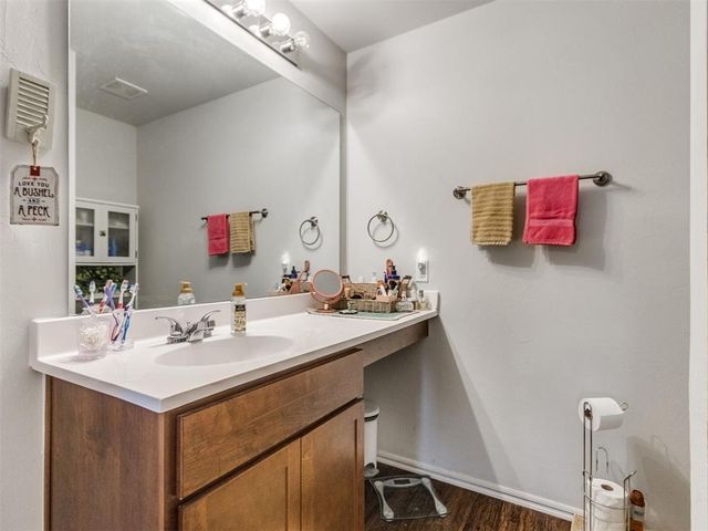 11036 NW 94th Street, Yukon, OK 73099