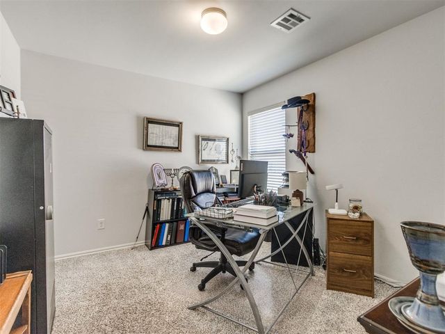 11036 NW 94th Street, Yukon, OK 73099