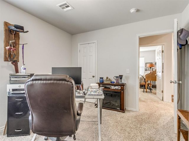 11036 NW 94th Street, Yukon, OK 73099