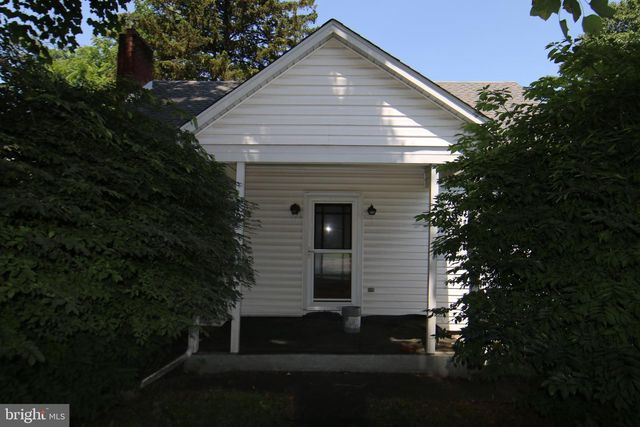 636 MOUNT GRETNA RD, Elizabethtown, PA 17022