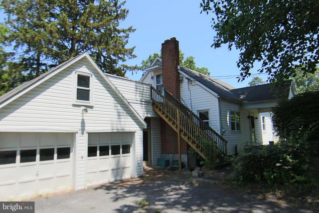 636 MOUNT GRETNA RD, Elizabethtown, PA 17022