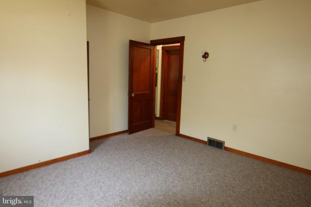 636 MOUNT GRETNA RD, Elizabethtown, PA 17022