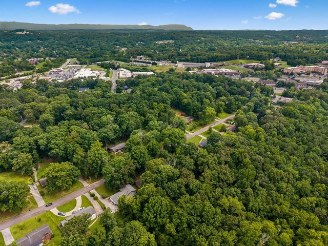 3631 Woodcrest Circle NW, Cleveland, TN 37312