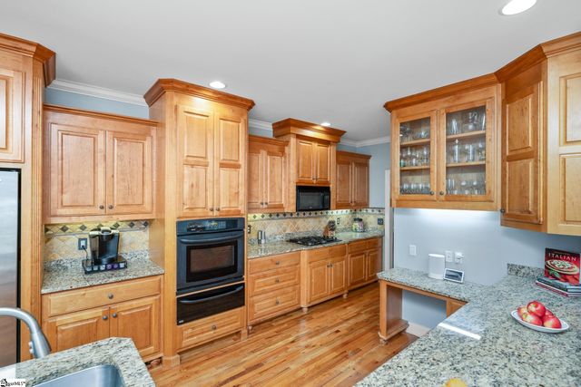 127 Warren Drive, Easley, SC 29640