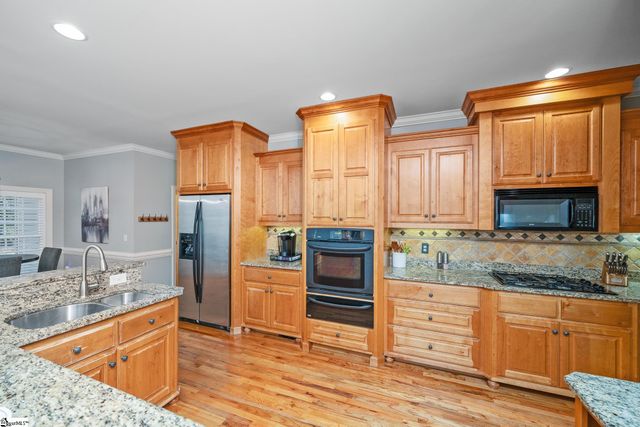 127 Warren Drive, Easley, SC 29640