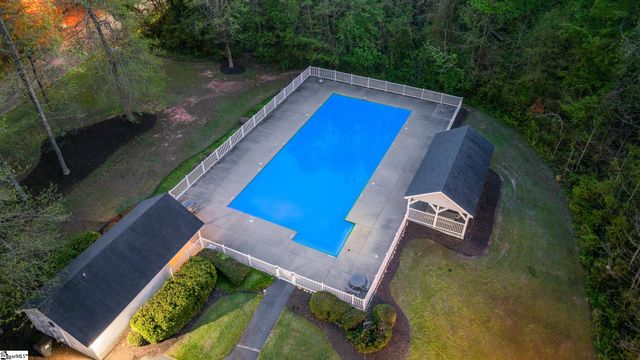 127 Warren Drive, Easley, SC 29640