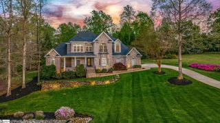 127 Warren Drive, Easley, SC 29640