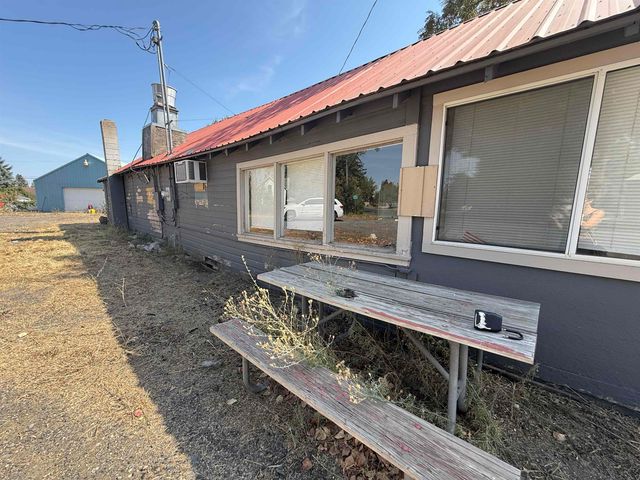 711 E Lake St, Medical Lake, WA 99022