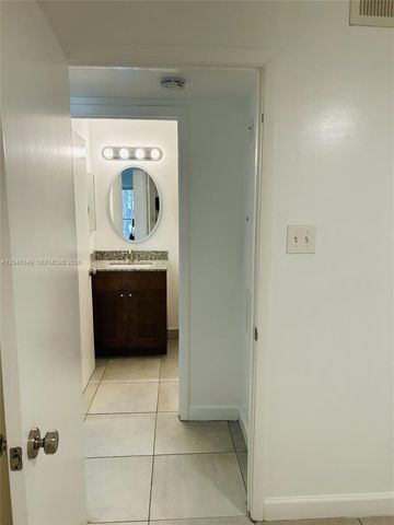 15325 SW 106th Terrace 614, Miami, FL 33196