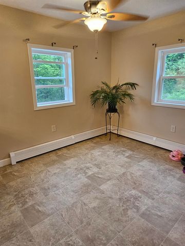 2817 Huntington Road, Richmond, VT 05477