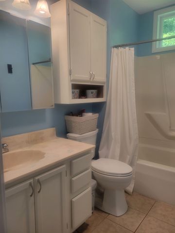 2817 Huntington Road, Richmond, VT 05477