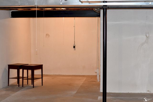 20616 Powers Avenue, Dearborn Heights, MI 48125