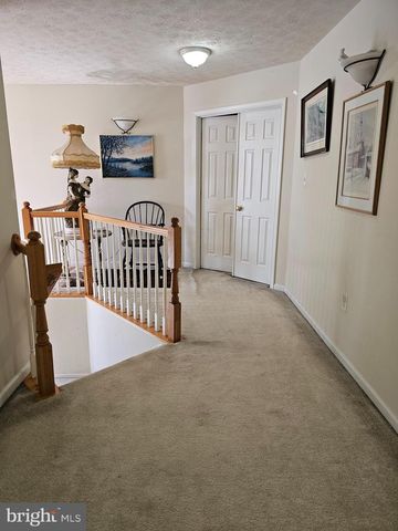 1140 HAPPY RIDGE DR, Front Royal, VA 22630