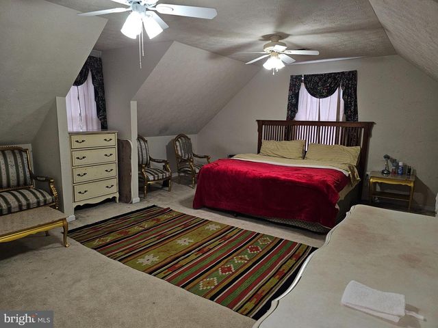 1140 HAPPY RIDGE DR, Front Royal, VA 22630