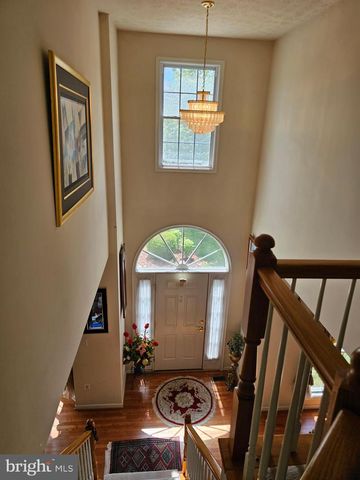 1140 HAPPY RIDGE DR, Front Royal, VA 22630