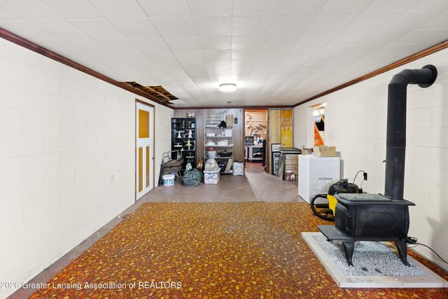 4236 Oakcrest Drive, Lansing, MI 48917