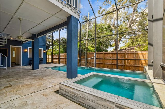 10555 LAKE BREEZE DRIVE, Seminole, FL 33772