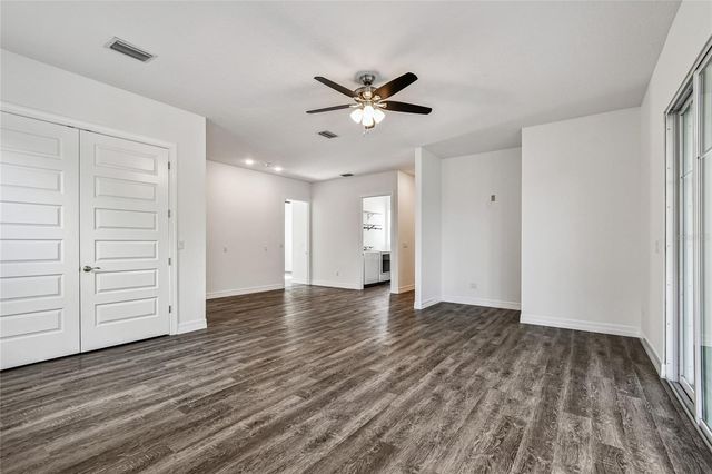 10555 LAKE BREEZE DRIVE, Seminole, FL 33772