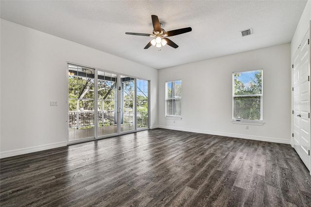 10555 LAKE BREEZE DRIVE, Seminole, FL 33772