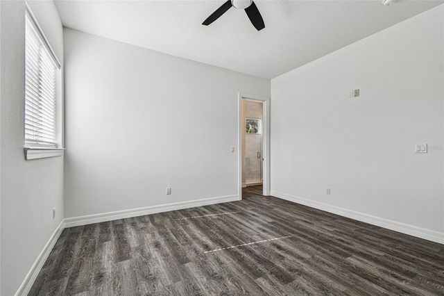 10555 LAKE BREEZE DRIVE, Seminole, FL 33772