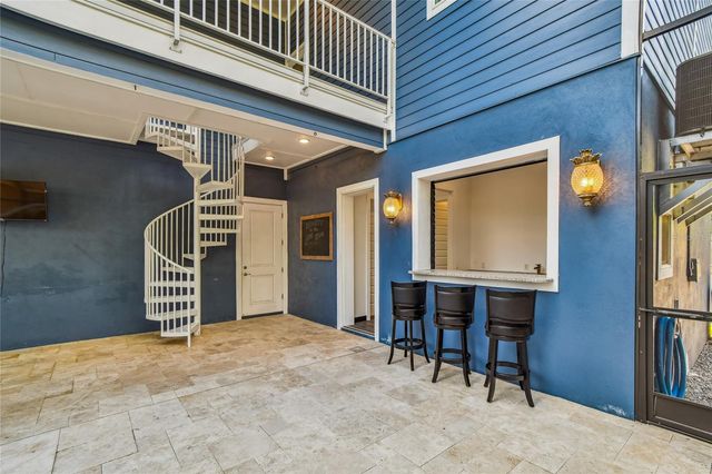 10555 LAKE BREEZE DRIVE, Seminole, FL 33772