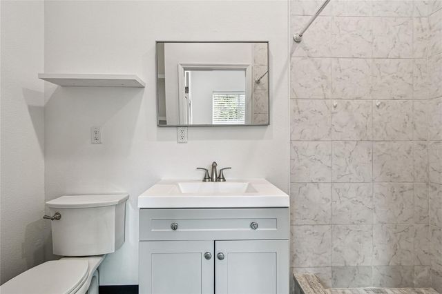 10555 LAKE BREEZE DRIVE, Seminole, FL 33772