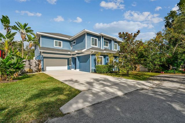 10555 LAKE BREEZE DRIVE, Seminole, FL 33772