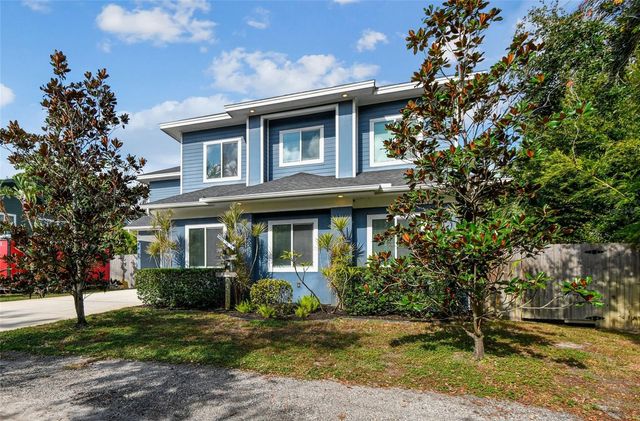 10555 LAKE BREEZE DRIVE, Seminole, FL 33772