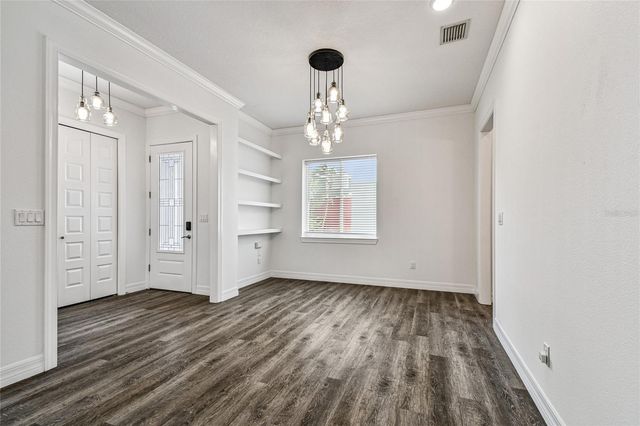 10555 LAKE BREEZE DRIVE, Seminole, FL 33772