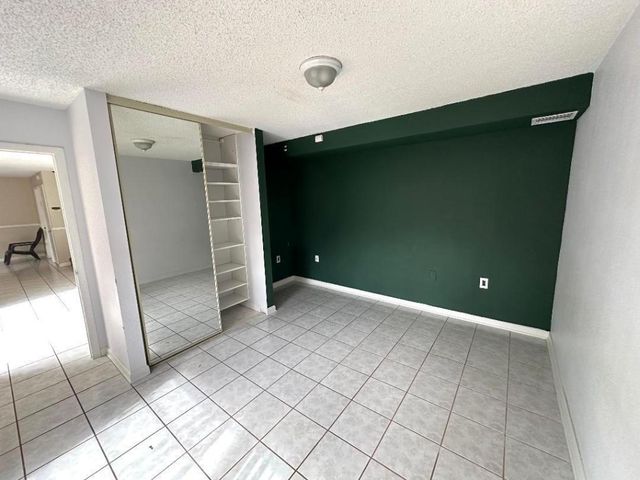 1006 10th Lane, Greenacres, FL 33463