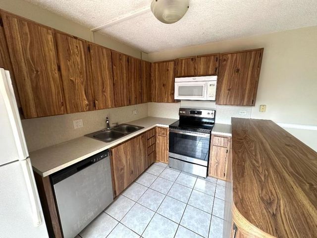 1006 10th Lane, Greenacres, FL 33463