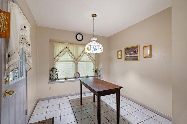 6230 Knollwest Drive, Houston, TX 77072